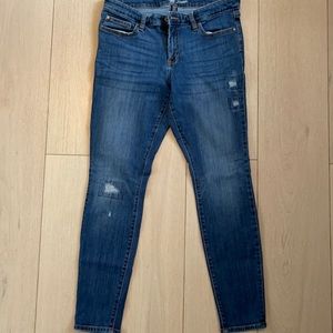 Gap skinny jeans size 10/30